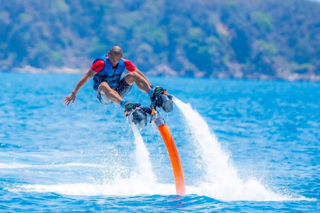 Flyboard hòn tằm